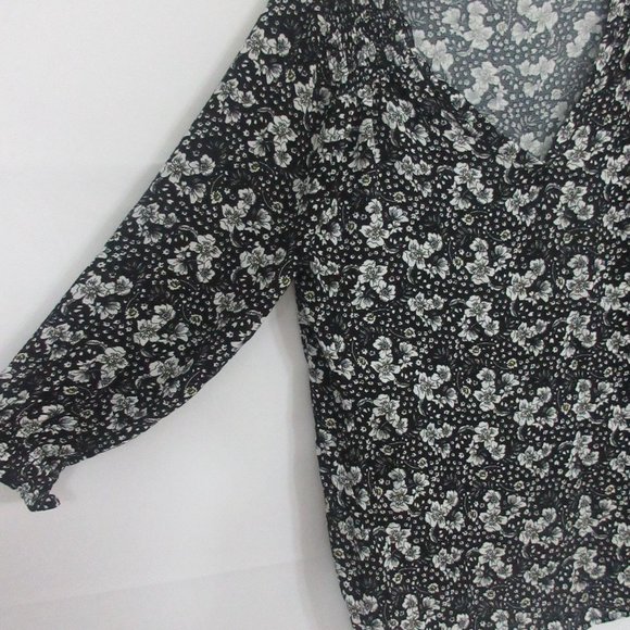 Rachael Zoe Blouse Medium V-Neck Floral Long Sleeve Ruffle Cuff Top M - Picture 6 of 7